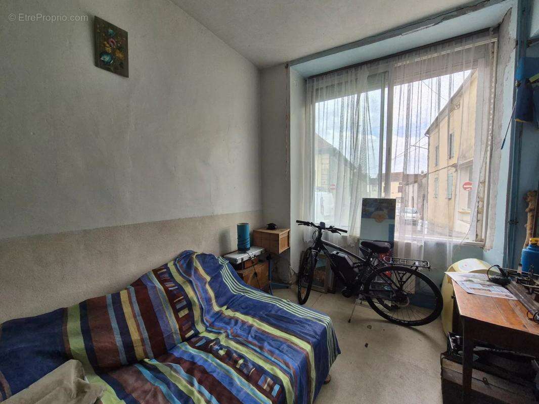 Appartement à VIC-FEZENSAC