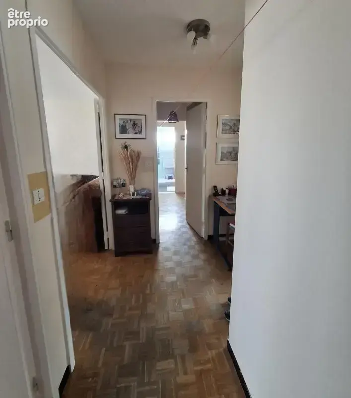 T4 82 m² + balcon vue dégagée - photo 10