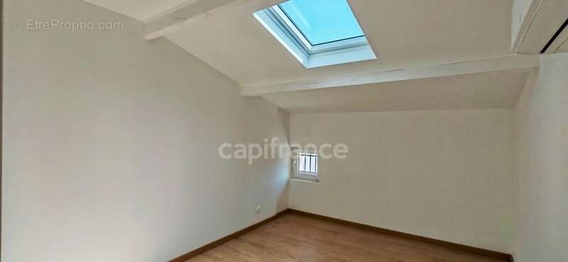 Appartement à EYRAGUES