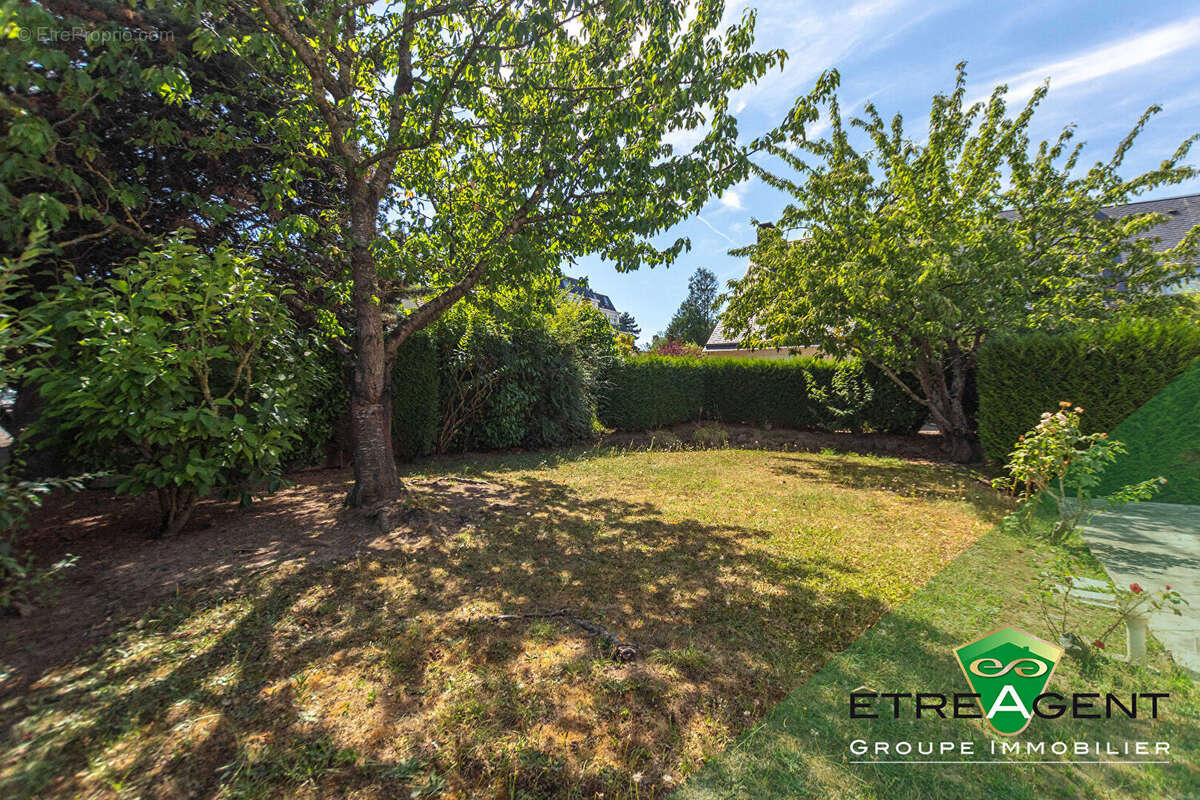 Maison CAEN - 206 m² - 6 chambres - photo 3