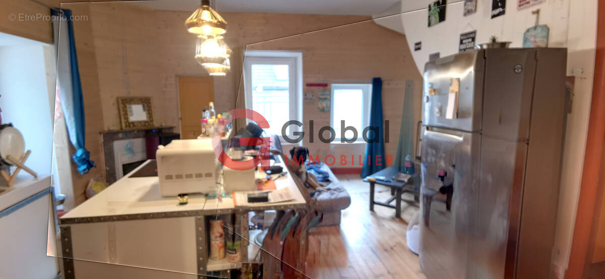 Maison à SAINT-GERVAIS-D'AUVERGNE