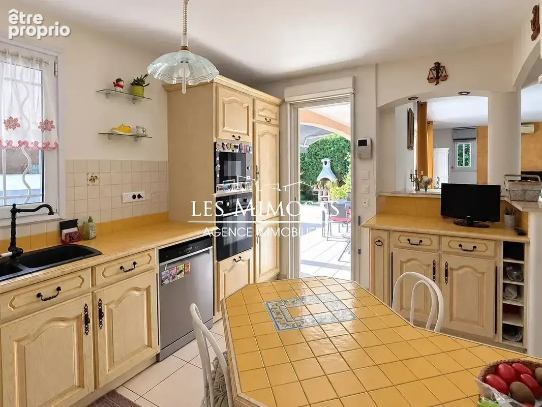 Fréjus – villa avec studio indépendant - garage - photo 16