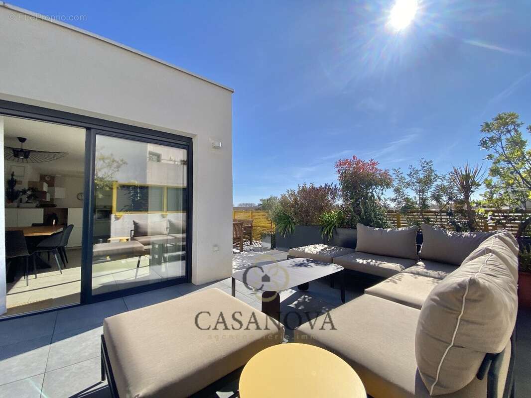 Appartement à MAUGUIO