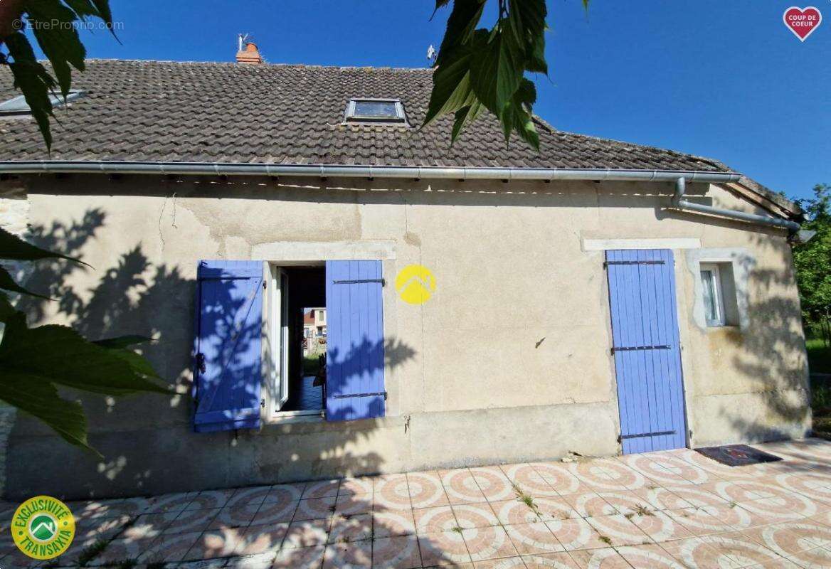 Maison à CHARENTONNAY