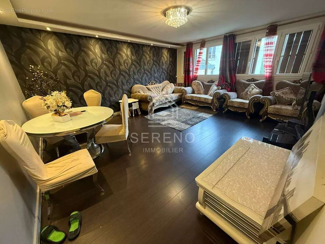 Appartement à FONTENAY-SOUS-BOIS