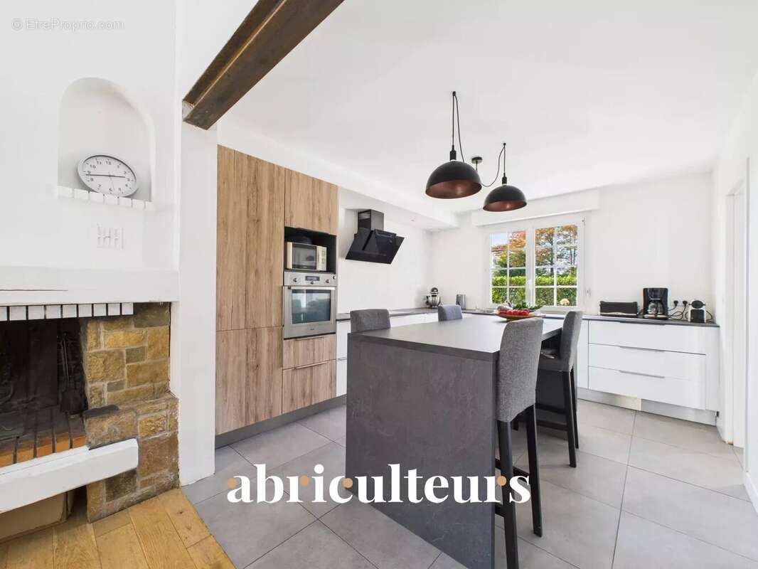 Maison à LES SORINIERES