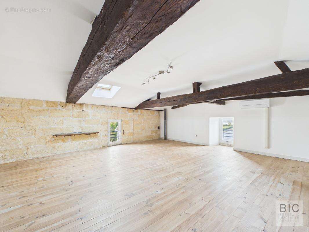 Maison à GUITRES