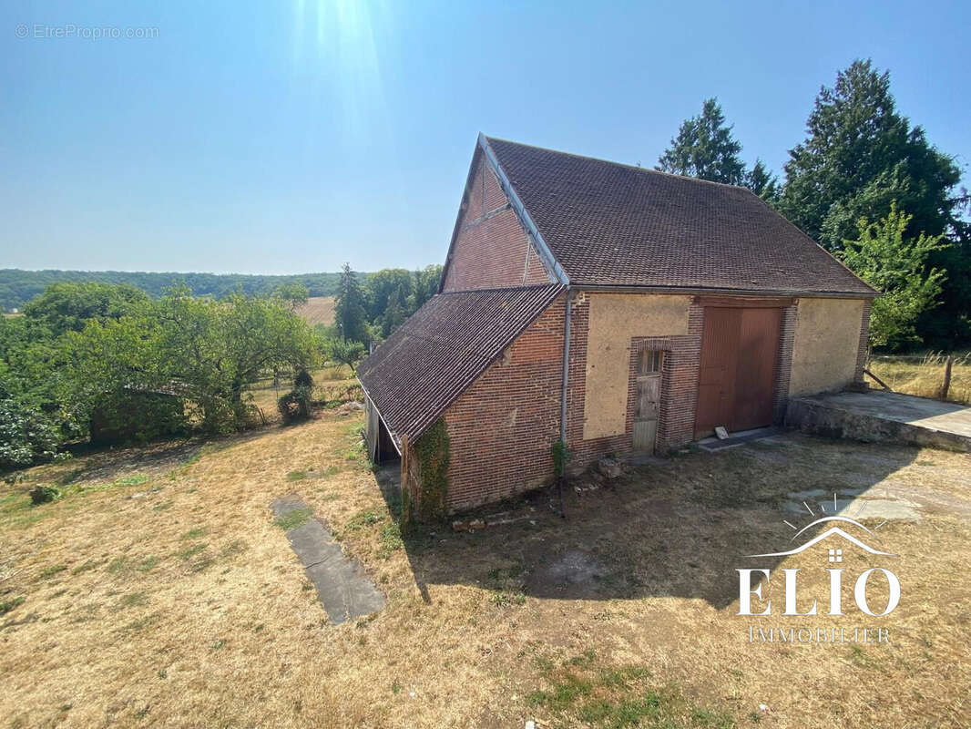 Maison 153 m² à Villadin  - photo 5