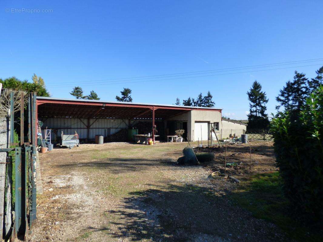 Maison à CHATEAUNEUF-EN-THYMERAIS