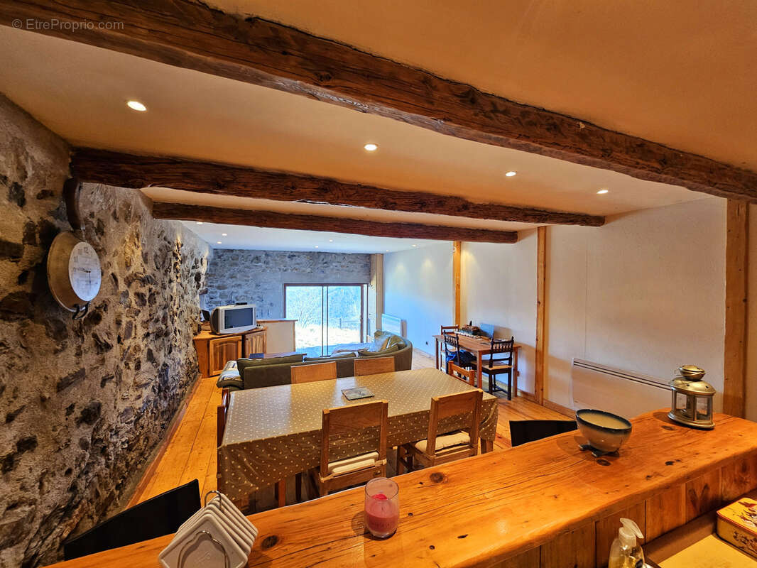 Appartement à SAINT-PONS