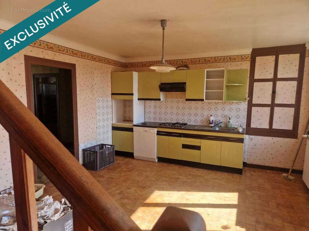 Maison 141 m² à Coutansouze  - photo 3