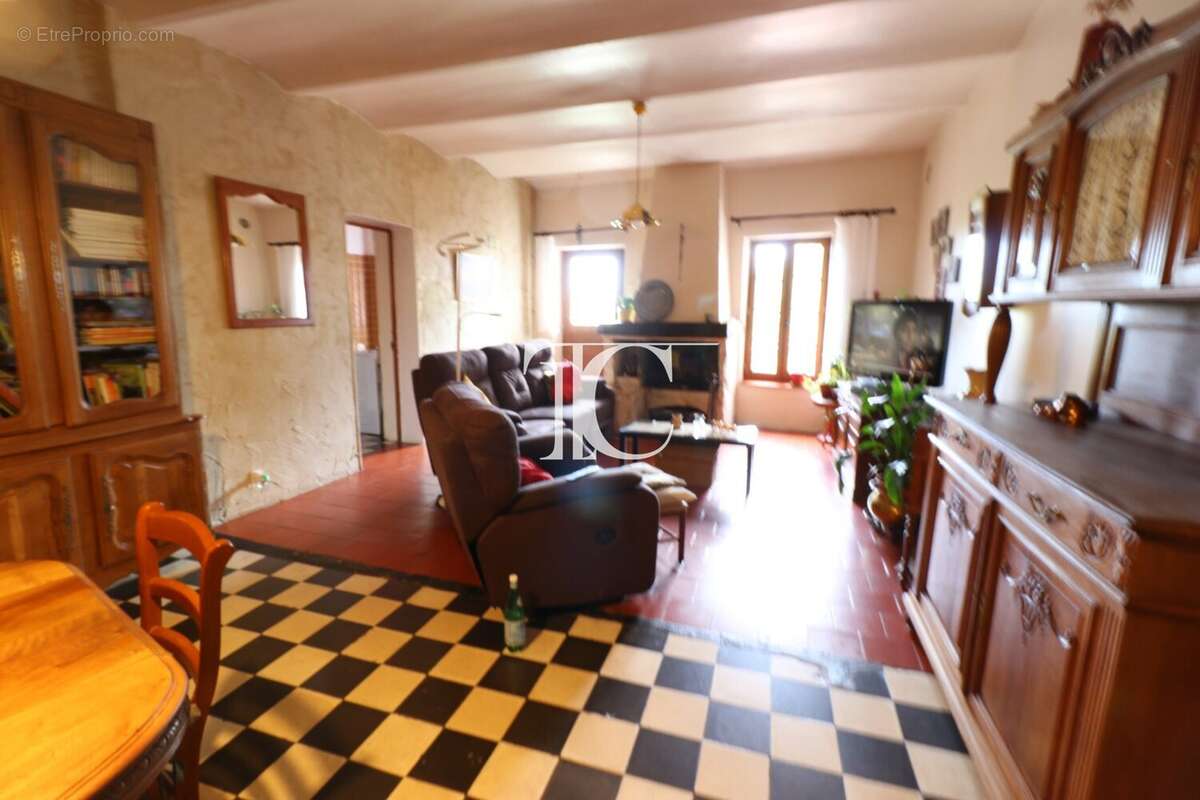 Maison à SAINT-AMBROIX