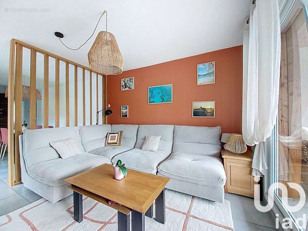 Photo 8 - Appartement à ALLONZIER-LA-CAILLE