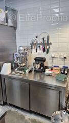 Commerce à LES PENNES-MIRABEAU