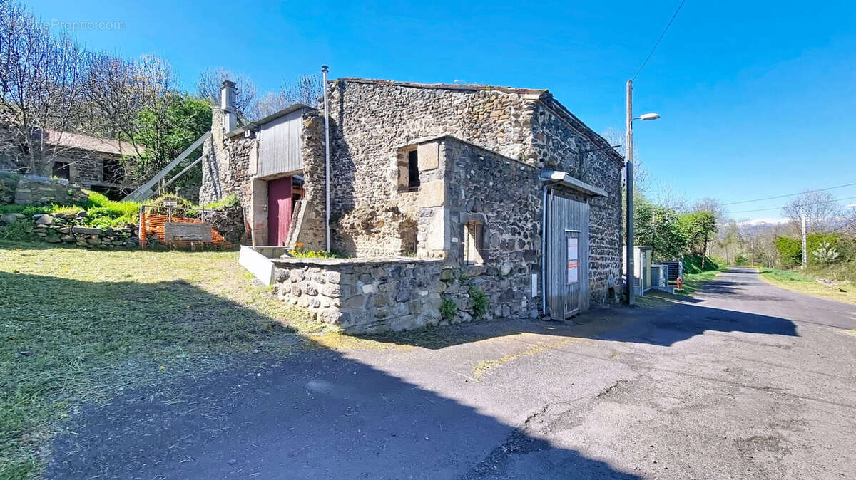 Autre à SAINT-FLORET