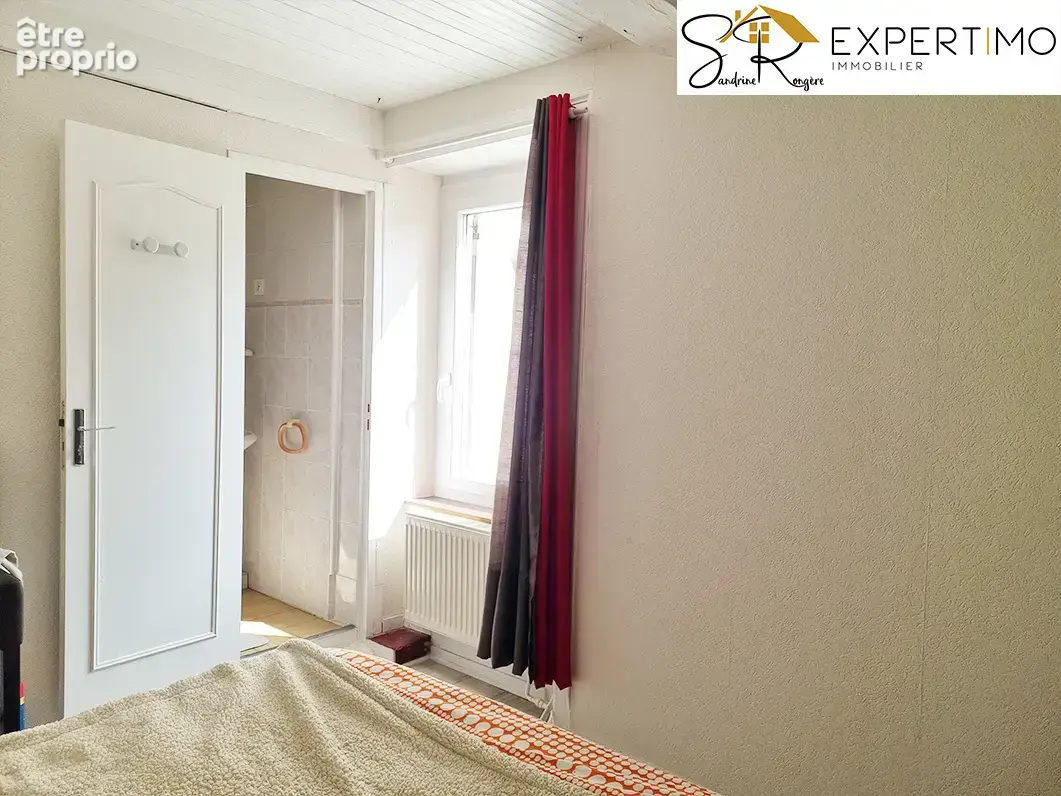 Maison et dépendances de 394 m2 sur 2342 m2 de terrain - photo 15