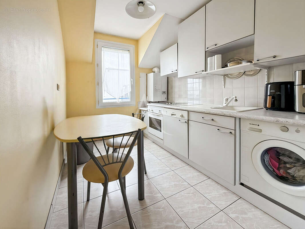 Appartement à JOUY-LE-MOUTIER