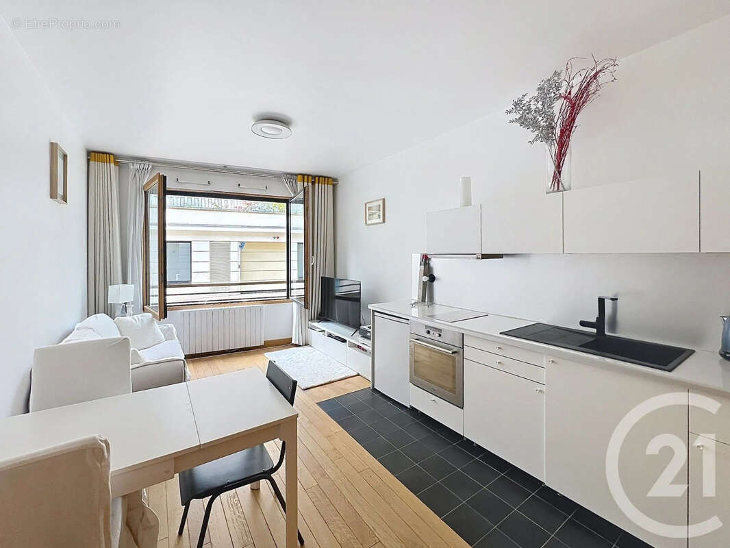 Appartement 34 m² à Saint-Cloud  - photo 2