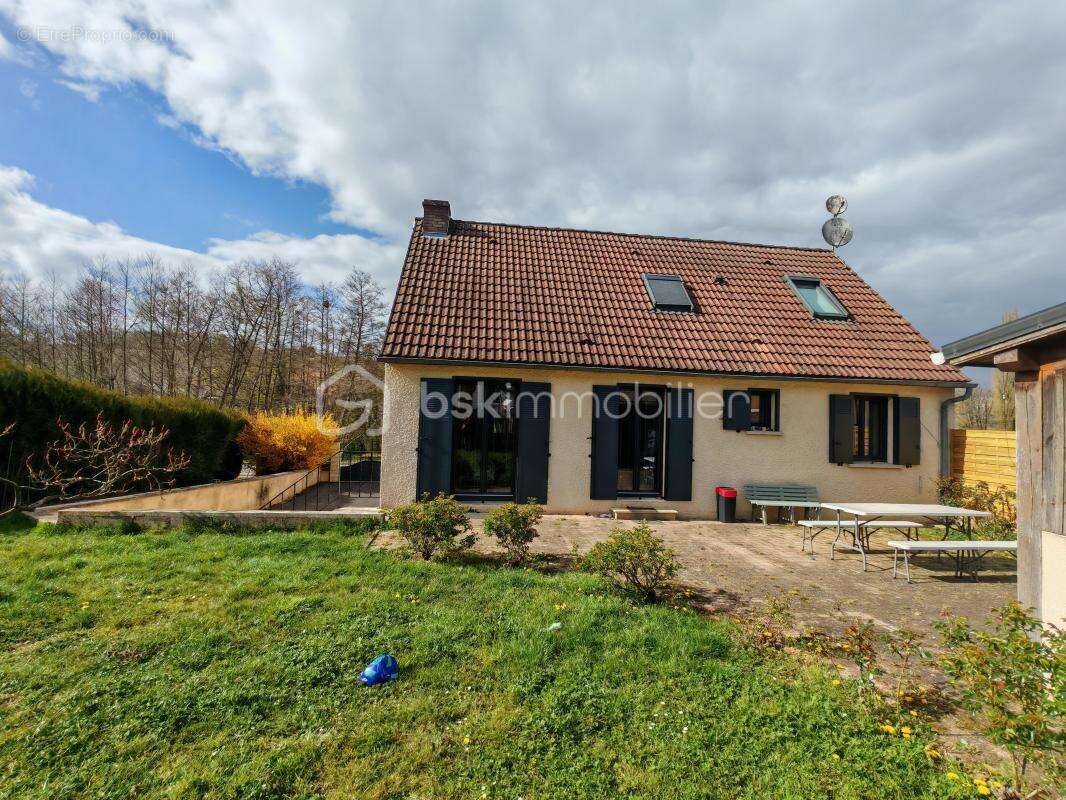 Maison à SAACY-SUR-MARNE