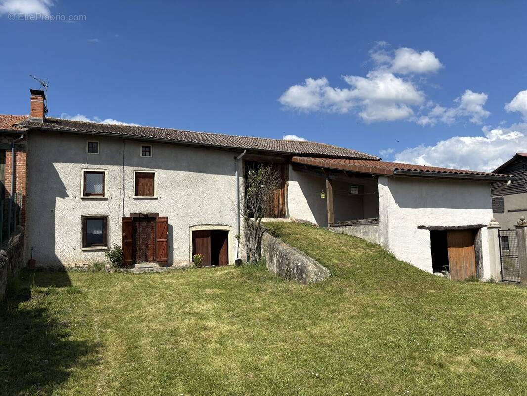 Maison à MALVALETTE
