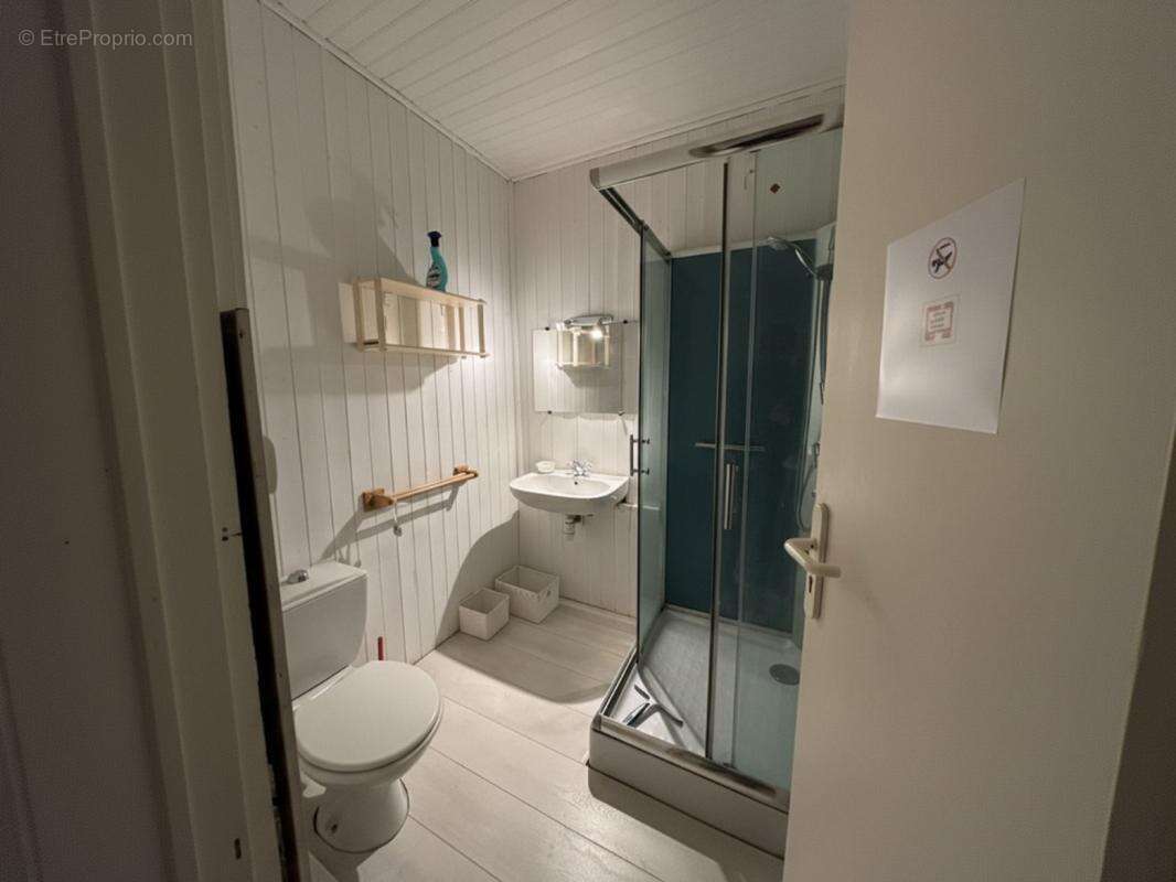Maison 255 m² à Suze-La-Rousse  - photo 9