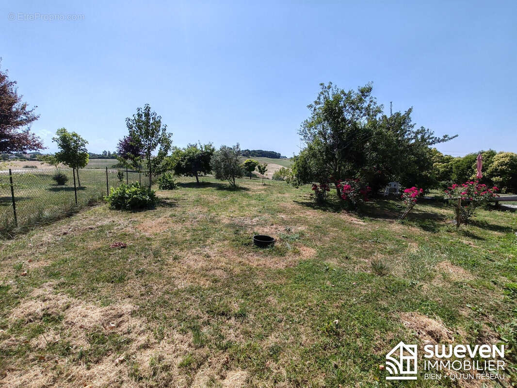 Maison 103 m² à Saint-Andre  - photo 5