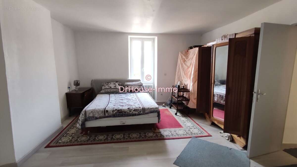 Maison 150 m² à Cleyrac  - photo 77