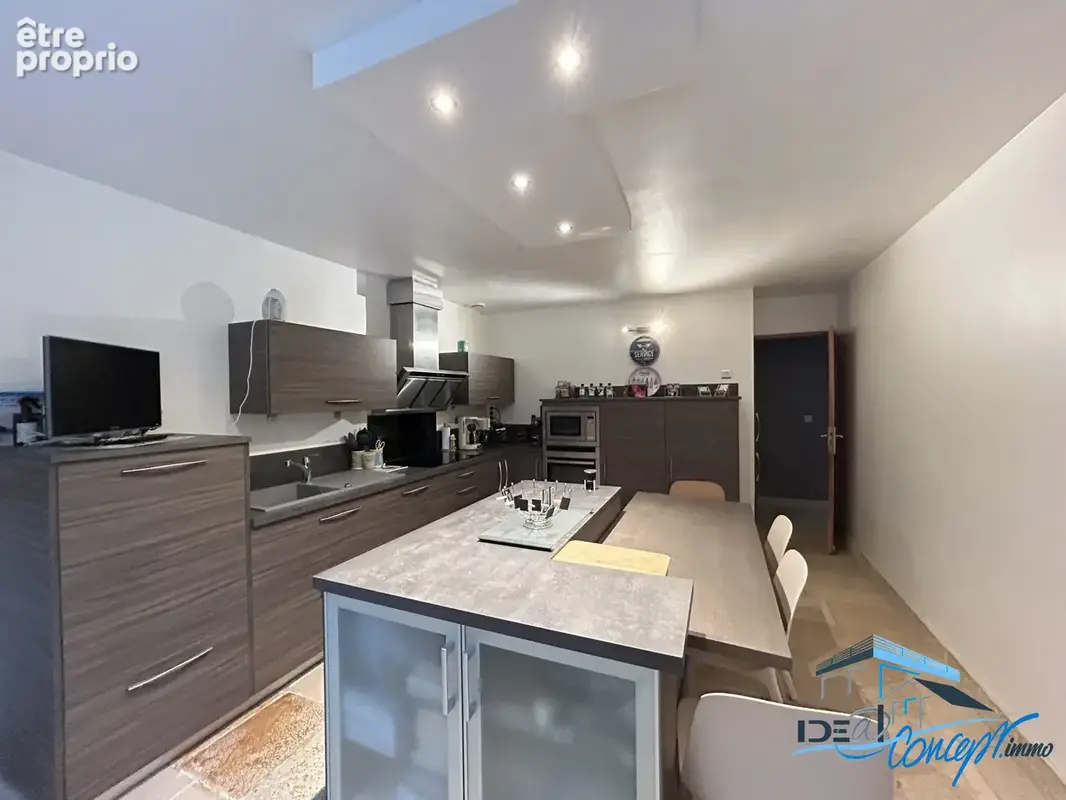 Maison 8 pièces 264 m² à vendre à Janville-Sur-Juine (91510) - photo 9