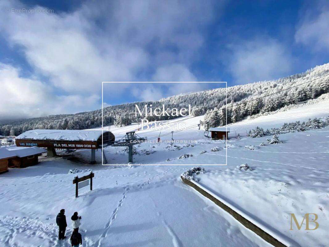 Maison à LES ANGLES