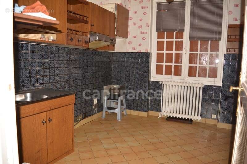 Maison à VARENNES-VAUZELLES