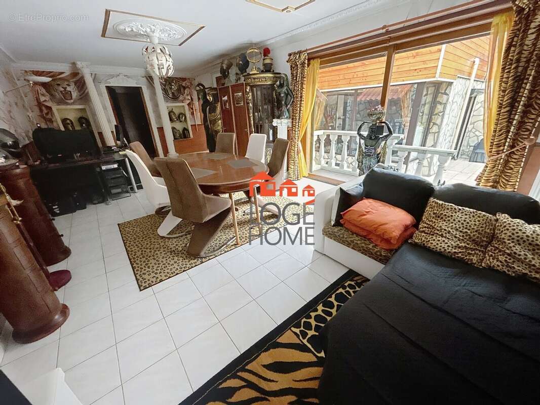 Appartement à CROIX