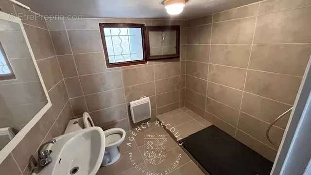 Appartement à LA CADIERE-D&#039;AZUR