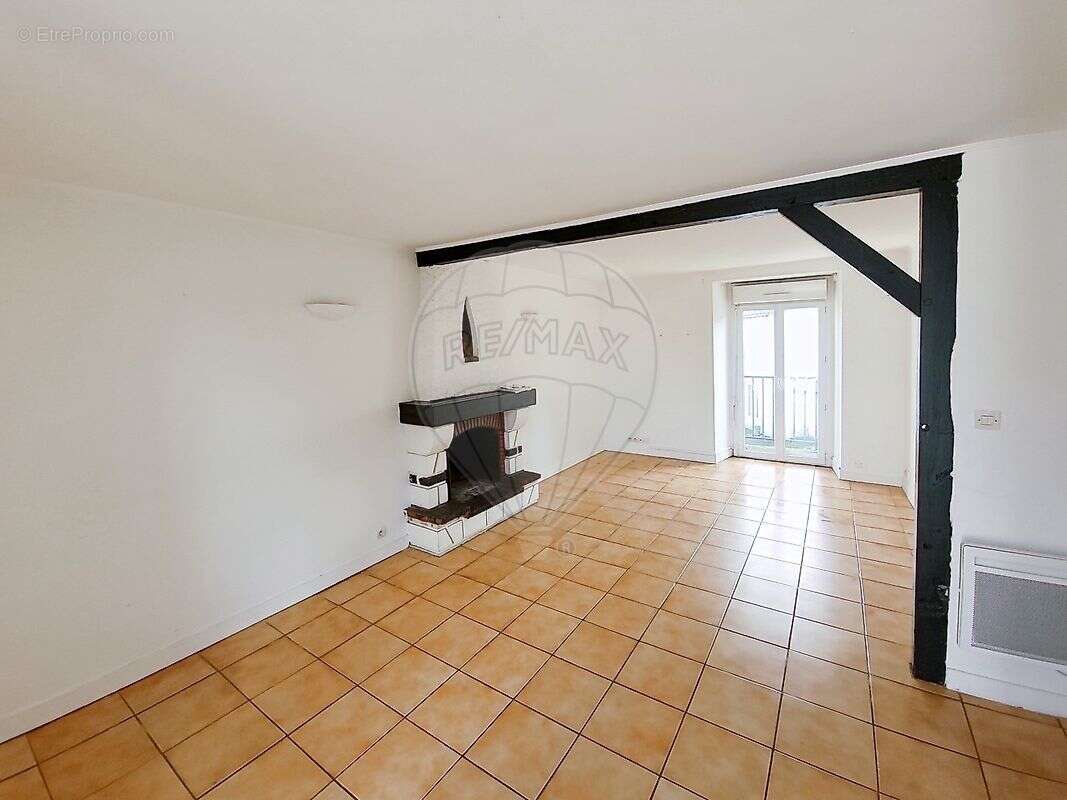 Appartement à CASSON