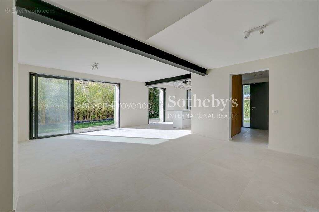 Maison à AIX-EN-PROVENCE