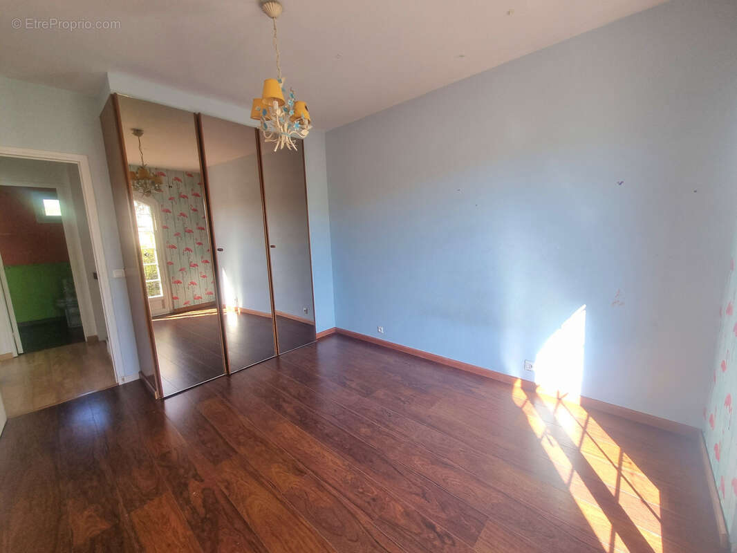 Maison à VILLENEUVE-LOUBET