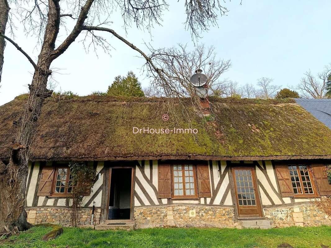 Maison à LIVET-SUR-AUTHOU