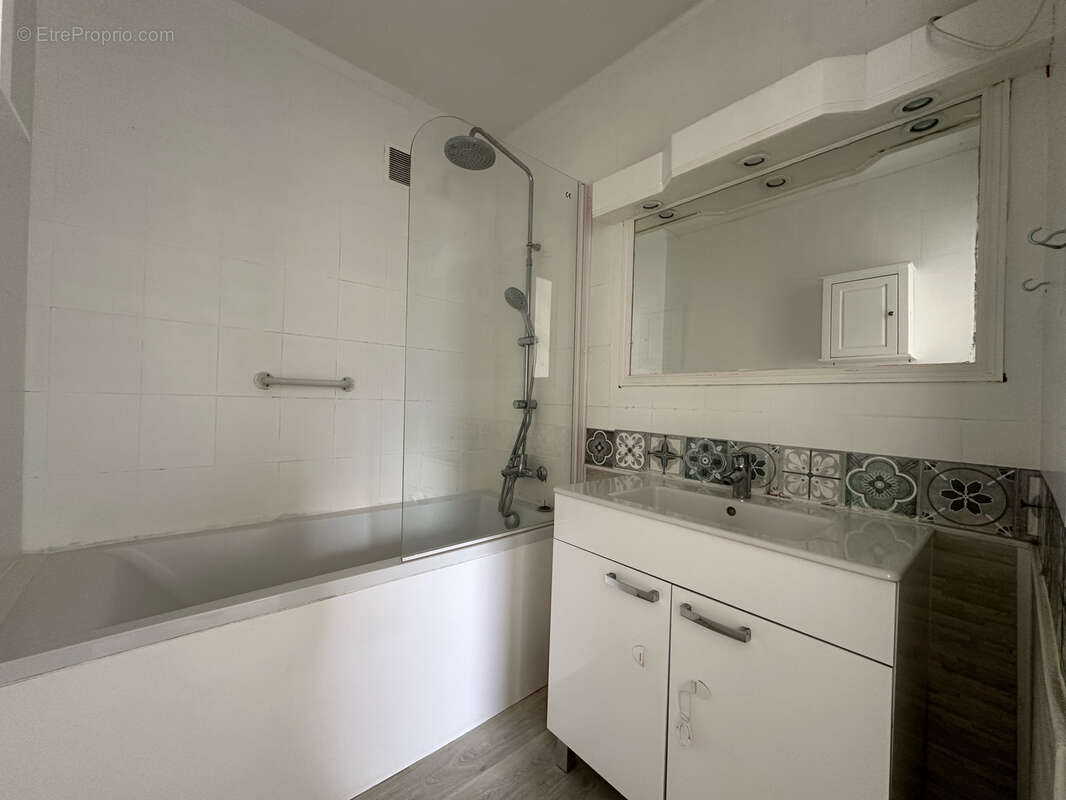 Appartement à MARSEILLE-13E