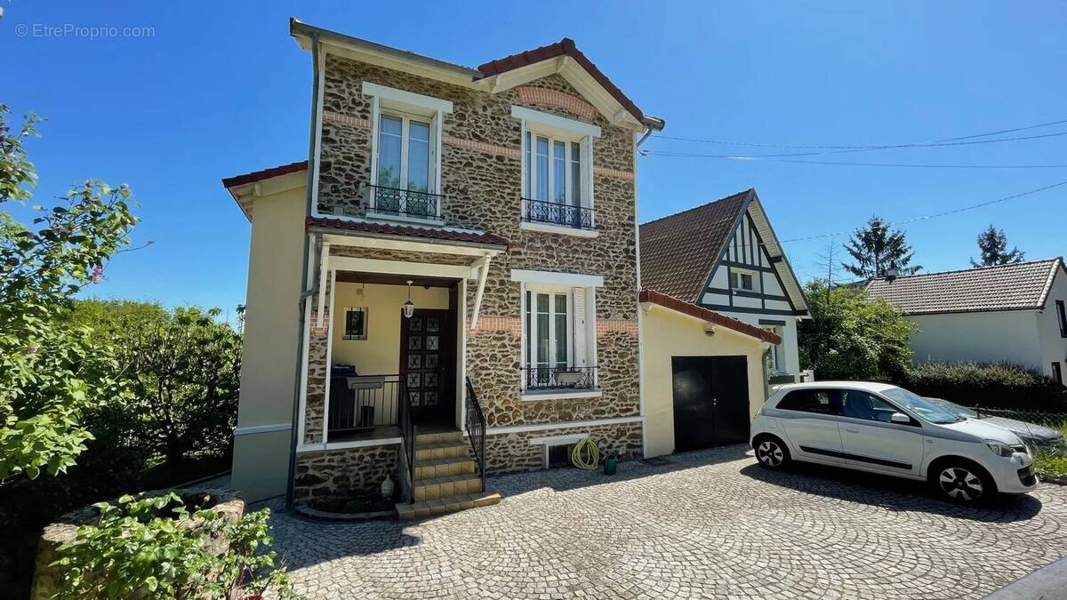 Maison à GAGNY