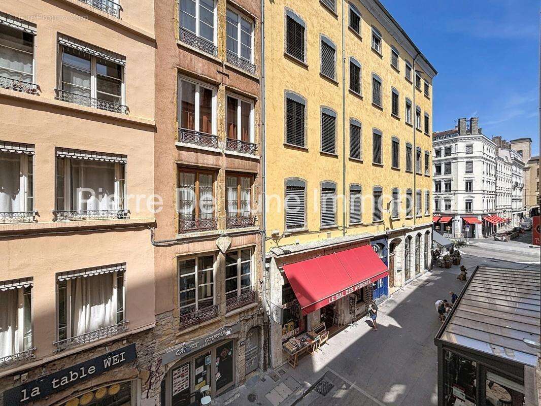 Lyon 2 – rue neuve – t3 à rénover au cœur de la presqu’île - photo 5