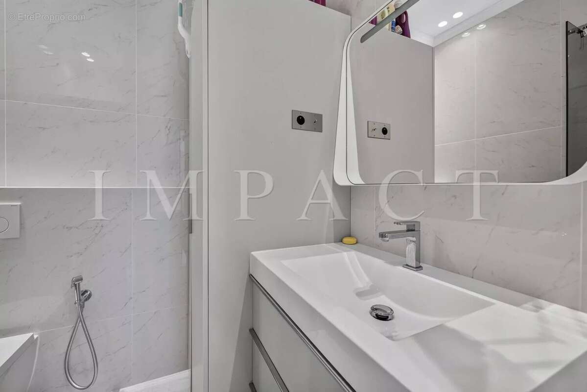 Appartement 3 pièces rénové Cannes Banane à vendre - photo 11