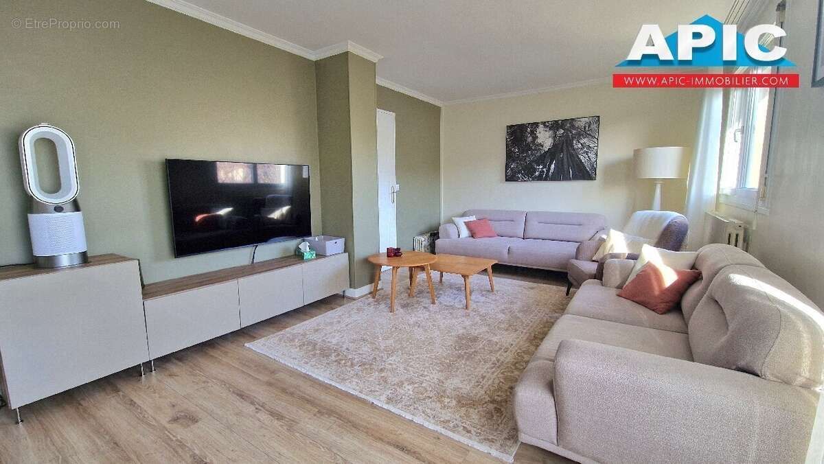 Appartement à GROSLAY