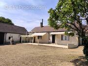 Maison à VILLAINES-SOUS-LUCE