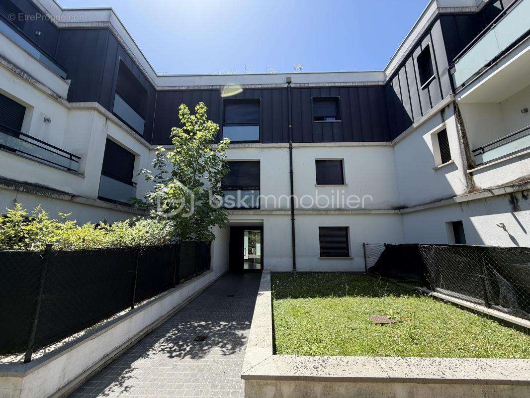 Appartement f2 42m2 + box - photo 18