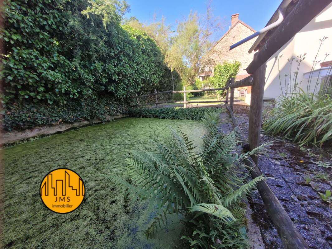 Maison à SAINT-HILAIRE