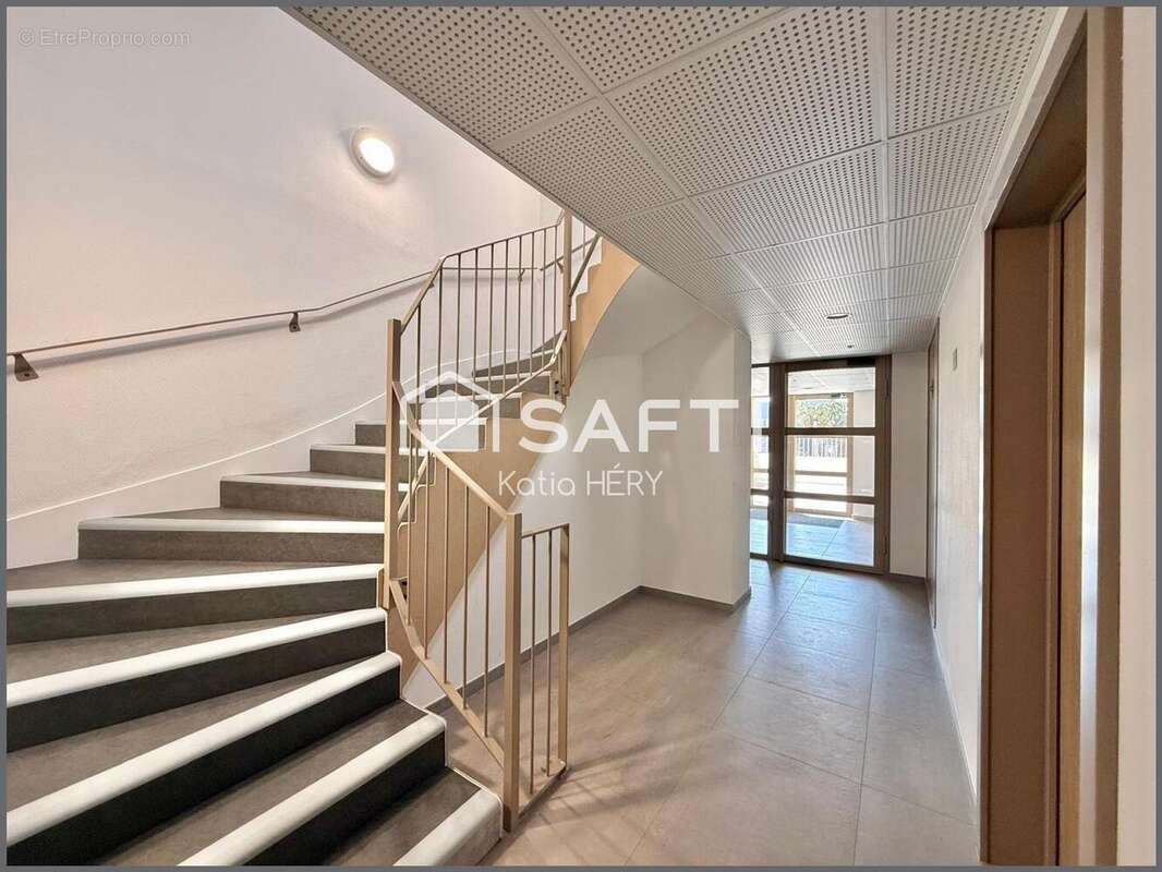 Appartement 64 m² à Challans  - photo 2