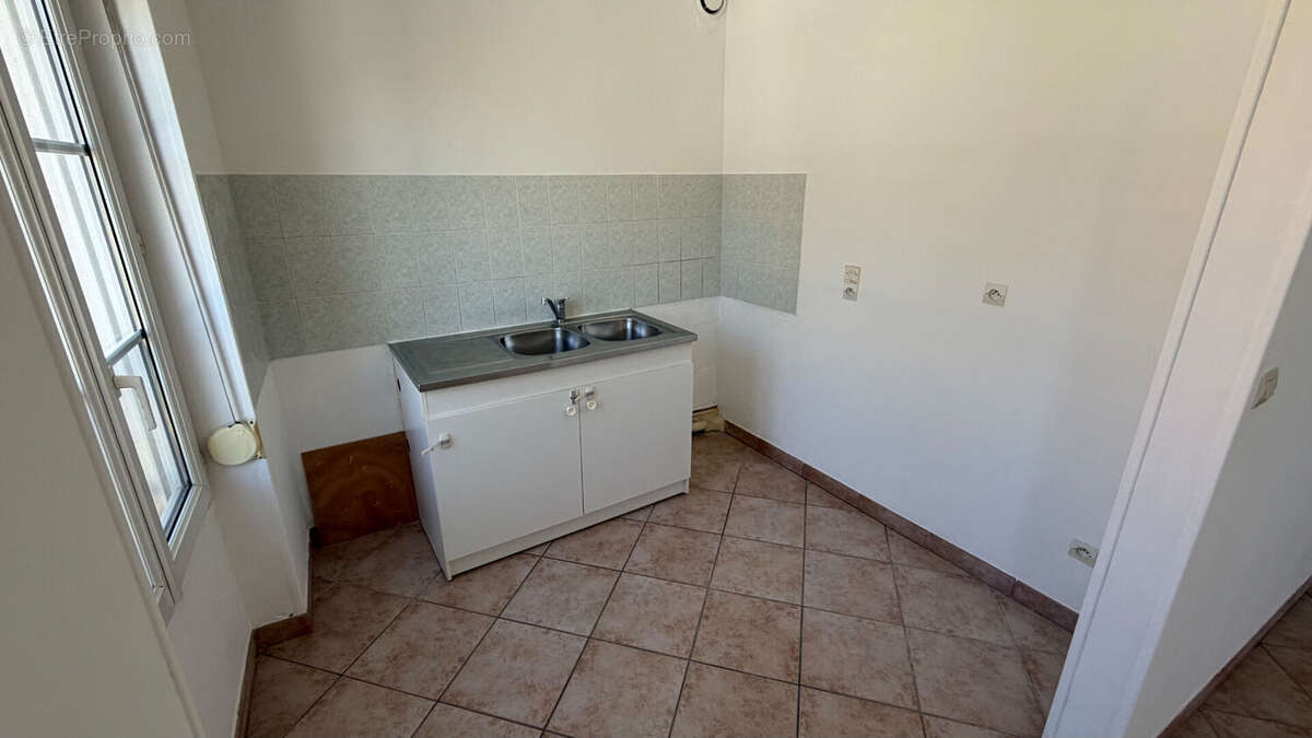 Appartement à MEZIERES-SUR-SEINE