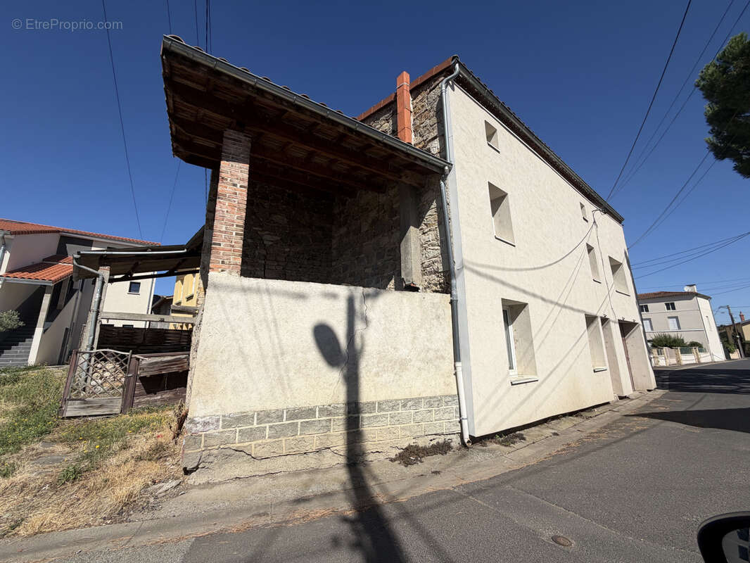 Maison 80m2 - Seychalles - photo 7