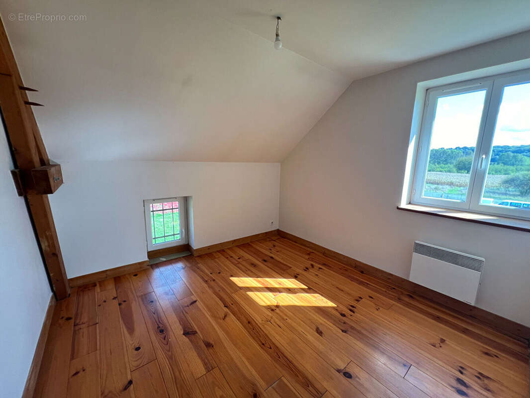 Maison à CALVIAC-EN-PERIGORD