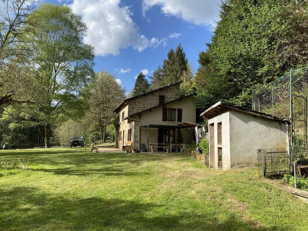 Maison 80 m² à Nedde  - photo 2