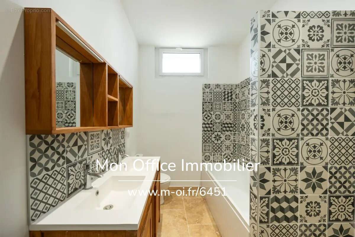 Appartement à PERTUIS